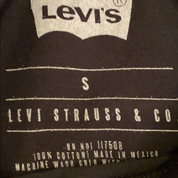 Levi’s T-Shirt size S - Picture 3 of 3